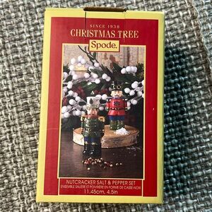 Spode Nutcracker Salt & Pepper Set
